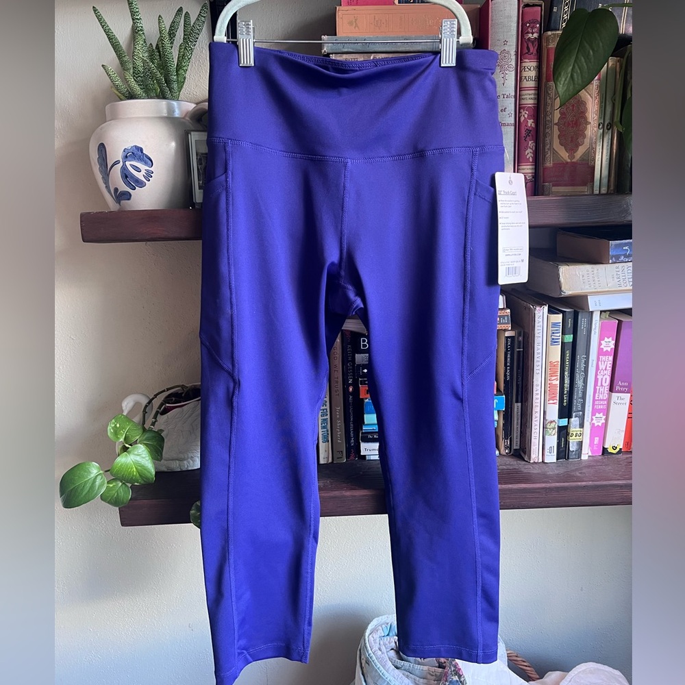 NWT Ultra High-Rise Leggings